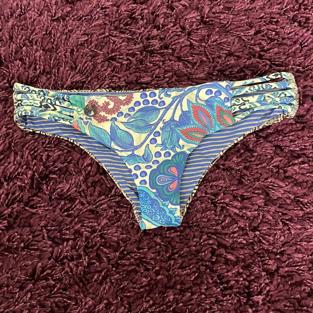 Maaji bottoms
